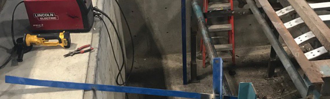 Conveyor belt guides fabricated. Belt install has begun. https://t.co/lYQ243NrPh